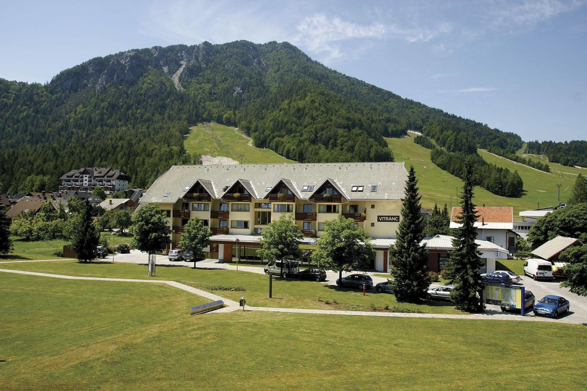 Vitranc Apartments Kranjska Gora Exterior photo
